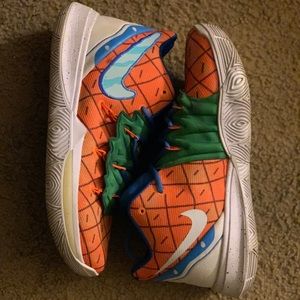 Sponge-Bob Kyrie 5
